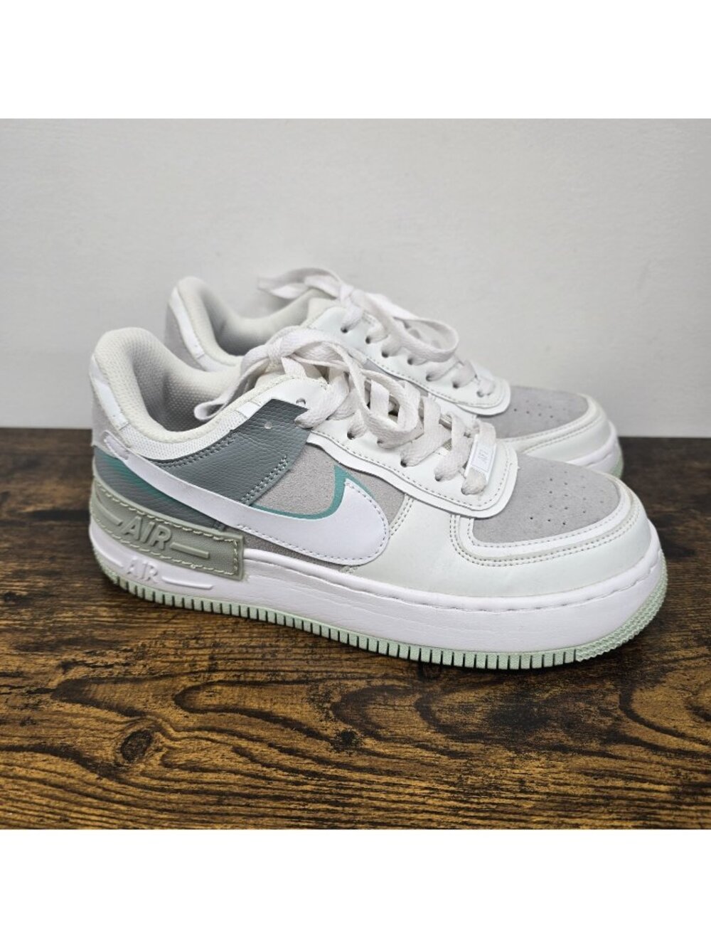 Nike Air Force 1 Low Shadow Womens Size 8 Sneakers Shoes Pistachio Frost Leather